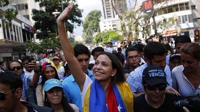 Militares venezolanos dudan de la veracidad del golpe anunciado por Maduro