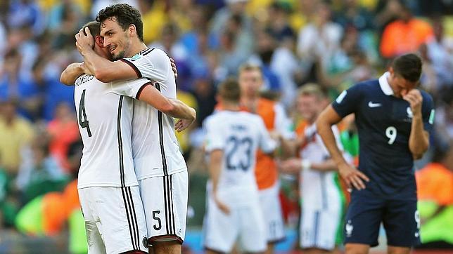 Hummels y Neuer echan a Francia del Mundial