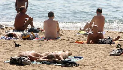 Nudismo: ¿desde cuándo se va sin bañador a la playa?