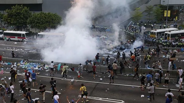 Violentas manifestaciones en Hong Kong para exigir plena democracia a China