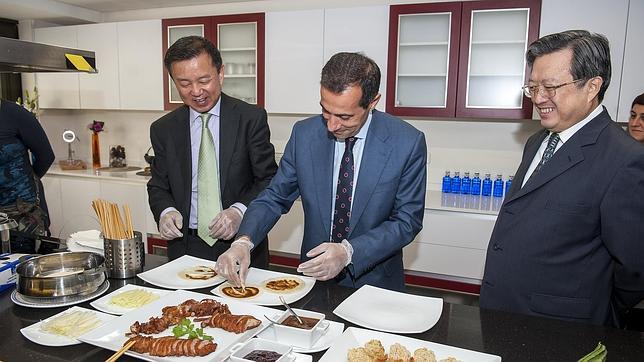 La Comunidad de Madrid empieza a enseñar chino a sus funcionarios