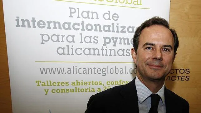 Elaboran un cuaderno para posicionar Alicante como destino internacional de inversiones