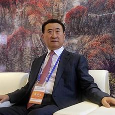 Así es Wang Jianlin, el magnate enamorado de los chollos que se ... - ABC.es