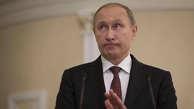Kiev respetará los derechos de los prorrusos en su Constitución, según Putin 