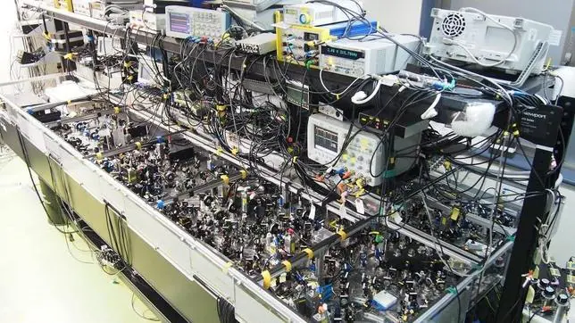 Logran, por primera vez, integrar la teleportación cuántica en un chip de silicio