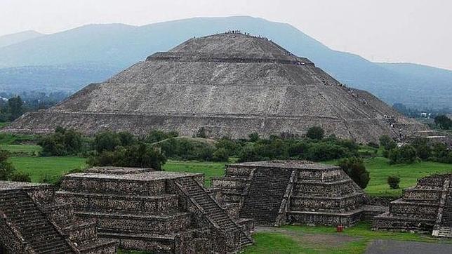 Descubren una extraña ciudad maya edificada bajo un estricto patrón estructural