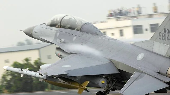 EE.UU. despliega sus cazas F-16 en Turquía para atacar al Estado Islámico
