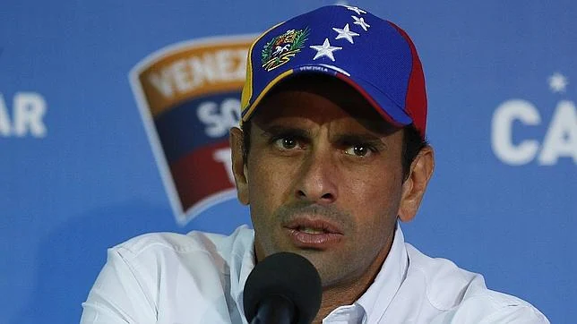 Capriles afirma que los saqueos son «señal de la bomba en la que se sienta Venezuela»