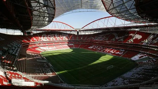 La policía busca cocaína en el estadio del Benfica