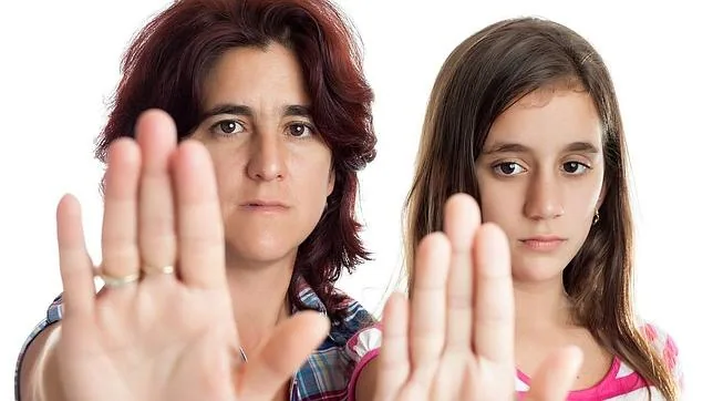 Más del 80% de los adolescentes españoles afirma conocer algún acto de violencia entre géneros en parejas de su edad