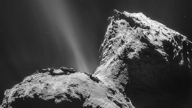 El cometa Churyomov Gerasimenko, visitado por la misión Rosetta de la Agencia Espacial Europea