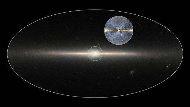 La imagen muestra el plano de nuestra galaxia, con un abultamiento central en el que se aprecia una enorme X hecha de estrellas.