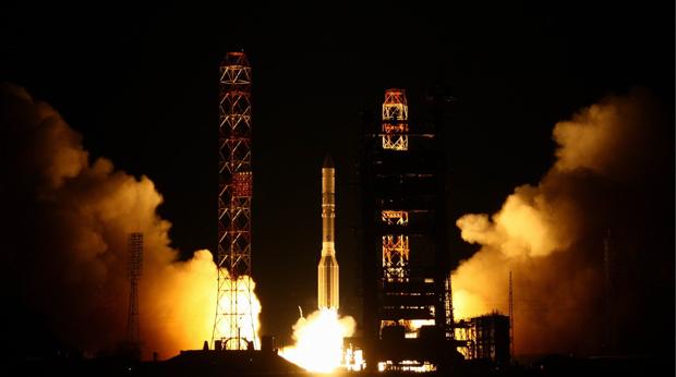 Un cohete Proton-M ruso lanza un satélite de comuniaciones estadounidense