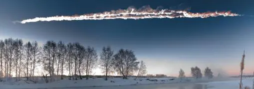 Rastro dejado por el asteroide de Chelyabinsk, en 2013. Causó 1.500 heridos