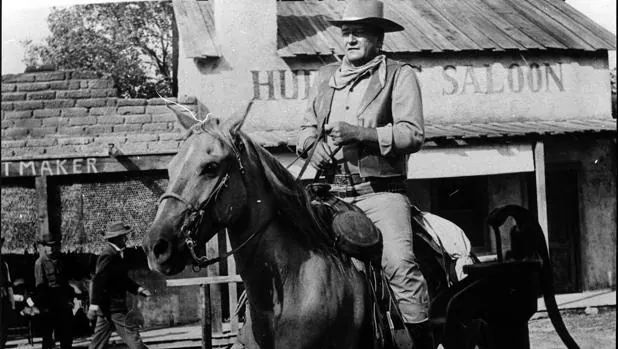 Lo que Hollywood oculta: el desconocido origen español de los cowboys americanos John-wayne-cowboy-kyXF--620x349@abc