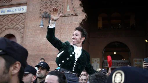 Leonardo Hernández, único con doblete de Puerta Grande