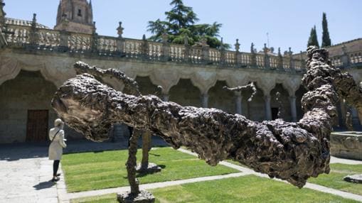 Otra de las esculturas monumentales de Barceló instaladas en Salamanca
