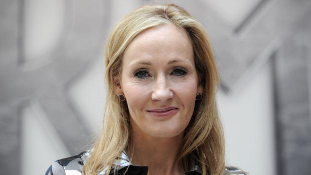 La escritora J.K. Rowling
