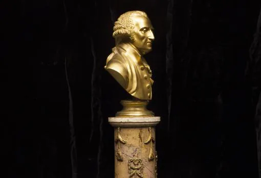 Pieza de la exposición (busto de Washington)