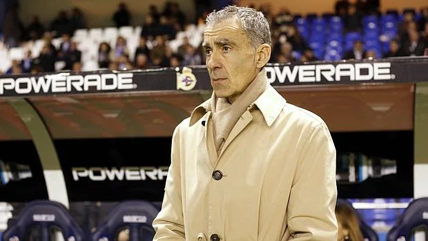Carlos Terrazas, el entrenador del Mirandés
