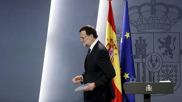 Rajoy no dejará pasar «ni una sola actuación que vaya contra la ley»