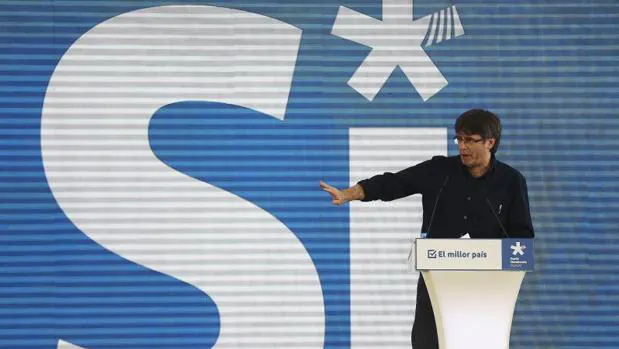 Carles Puigdemont, en un acto del PDECat