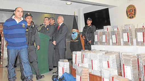 Arriba, el narco cuando fue capturado en Perú, en 2013