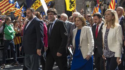 Puigdemont: «No subestimen la fuerza del pueblo de Cataluña»