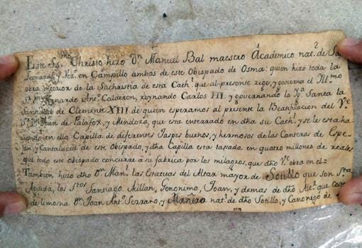 Documento encontrado en el interior de la talla de de Sotillo de la Ribera (Burgos)
