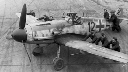 Spitfire inglés vs. Bf 109 alemán: ¿Cuál fue el caza más letal de la IIGM? Bf109tierra-kAjF--510x286@abc