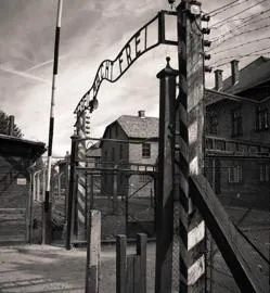 Puerta de entrada de Auschwitz I