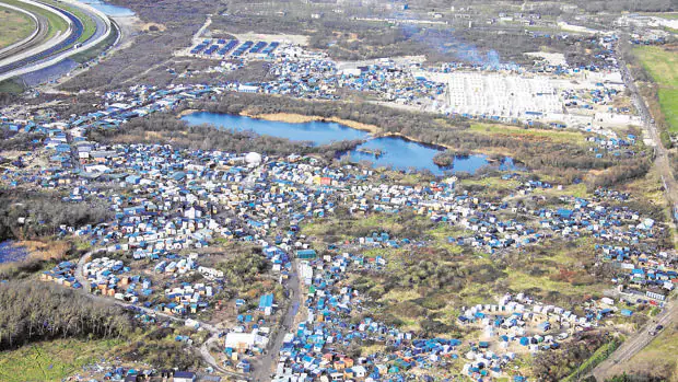 Imagen aérea de la «Jungla« de Calais
