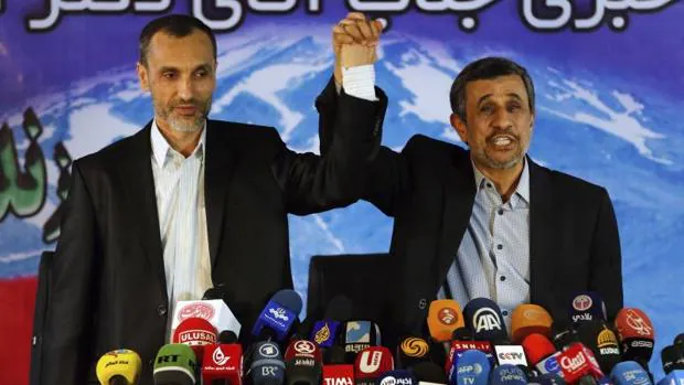 Ahmadineyad se registra como candidato para las elecciones presidenciales de Irán