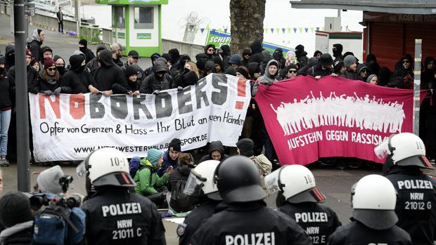 Ultras alemanes, lucha por el poder al fondo a la derecha