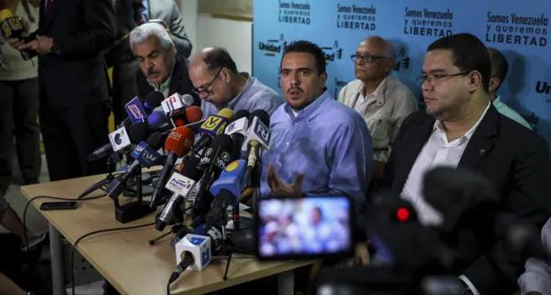 La oposición celebrará primarias pese a las trabas del chavismo