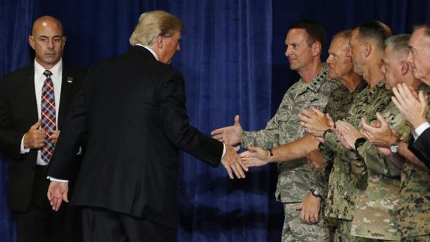 Trump abre la puerta a un posible pacto político con los talibanes en Afganistán
