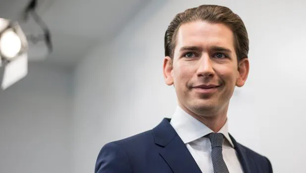 El conservador Kurz invita a los ultras austríacos a formar nuevo Gobierno