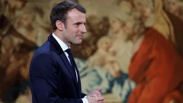 Macron anuncia una ley para combatir las noticias falsas en periodo electoral