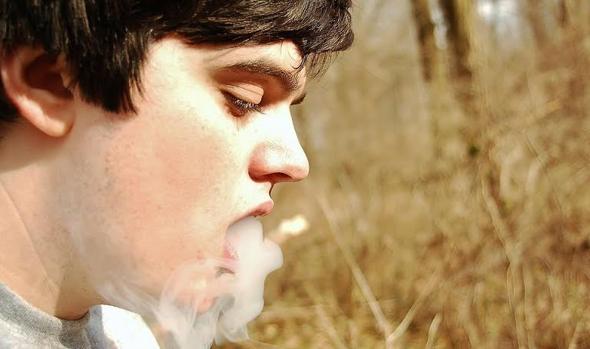 Fumar en la adolescencia aumenta el riesgo de asma del futuro hijo