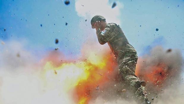[Imagen: explosion-soldado-foto-kf5C--620x349@abc.jpg]