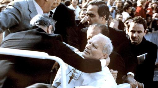 Atentado contra Juan Pablo II el 13 de mayo de 1981