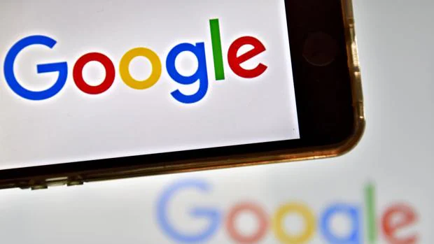 Bruselas se prepara para imponer una multa récord a Google