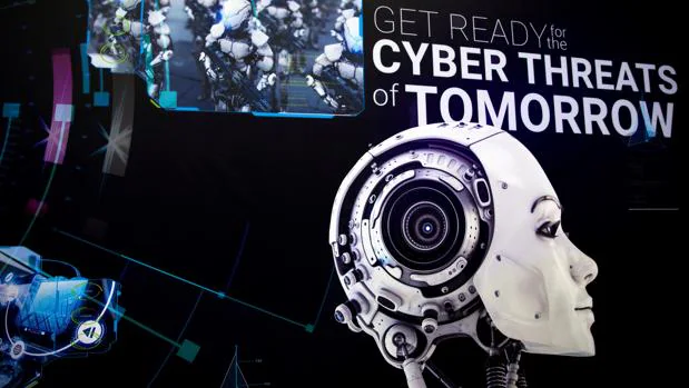 Imagen de un cartel de la exposición de Cybertech 2018, evento en el que se presentan las últimas tecnologías del sector