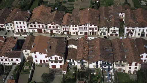 Vista aérea de Ainhoa, en el País Vasco francés