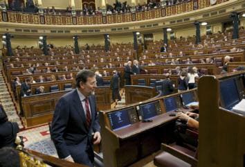 El Congreso vapulea a Zapatero, que ahora pide «cooperación nacional» ante la crisis