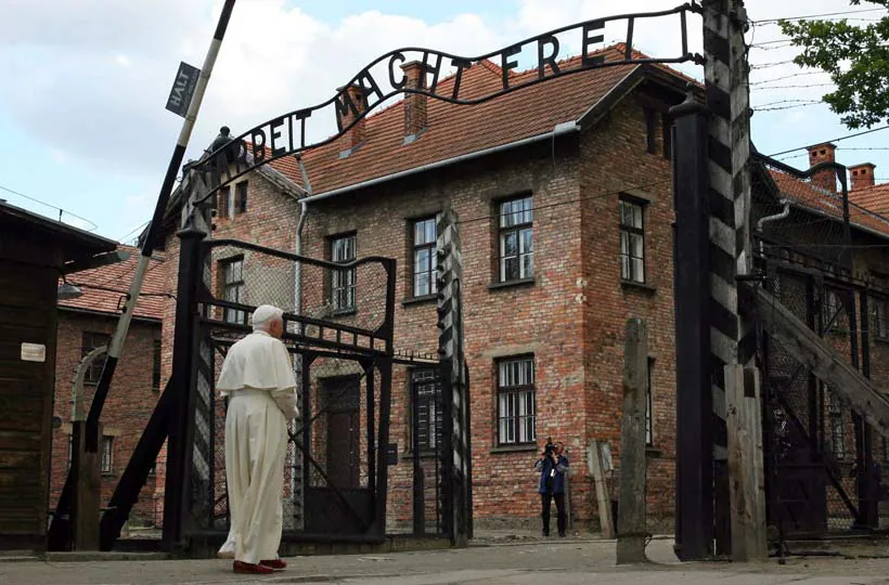 En el campo de concentración nazi de Auschwitz, en Polonia, mayo de 2006. REUTERS
