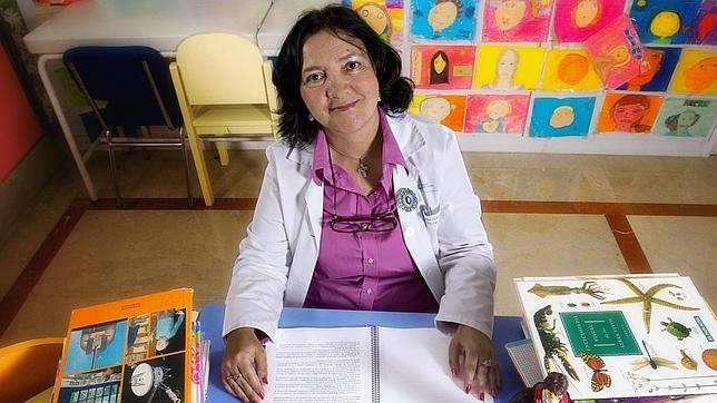Charo del Rey: El aula del hospital es un apoyo vital para un nio enfermo