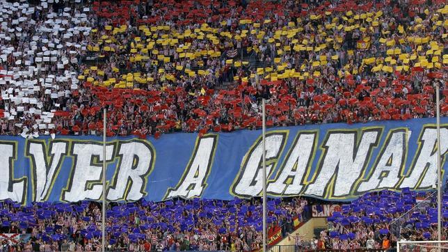 Luis Aragonés dio fuerzas al Atlético: «Ganar, ganar y volver a ganar»