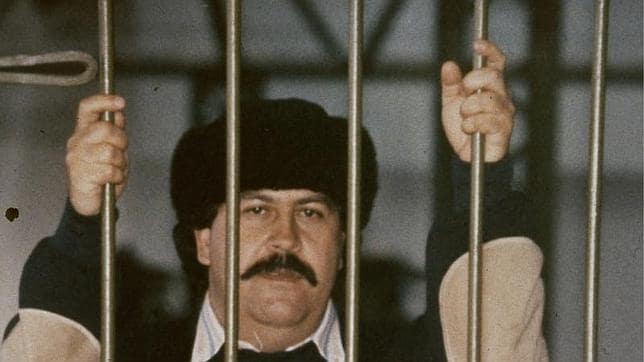 Pablo Escobar Jailed after caught smuggling Cocaine