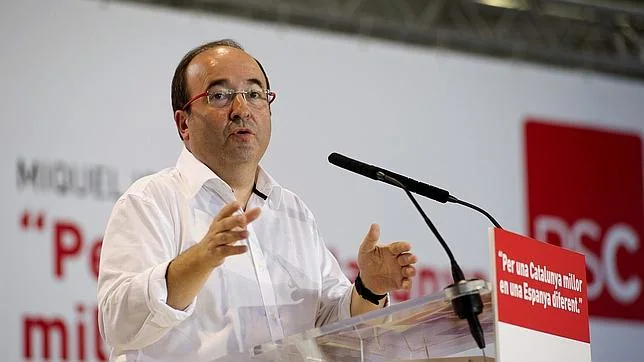Miquel Iceta durante su intervención en un acto de campaña en Lleida